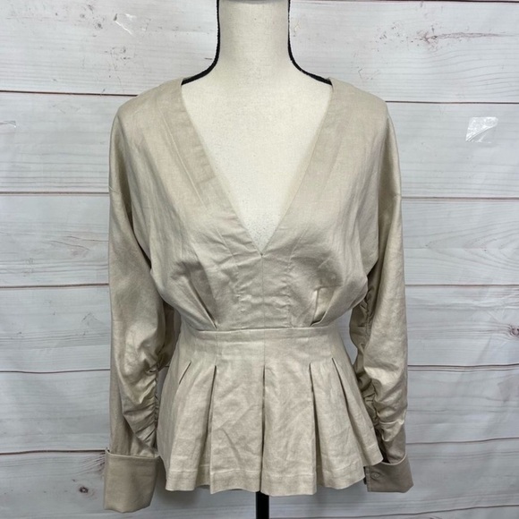 L'Academie The Lorene Blouse Oatmeal Cream Long Sleeve Tunic Blouse Size XS NWT - Picture 2 of 6